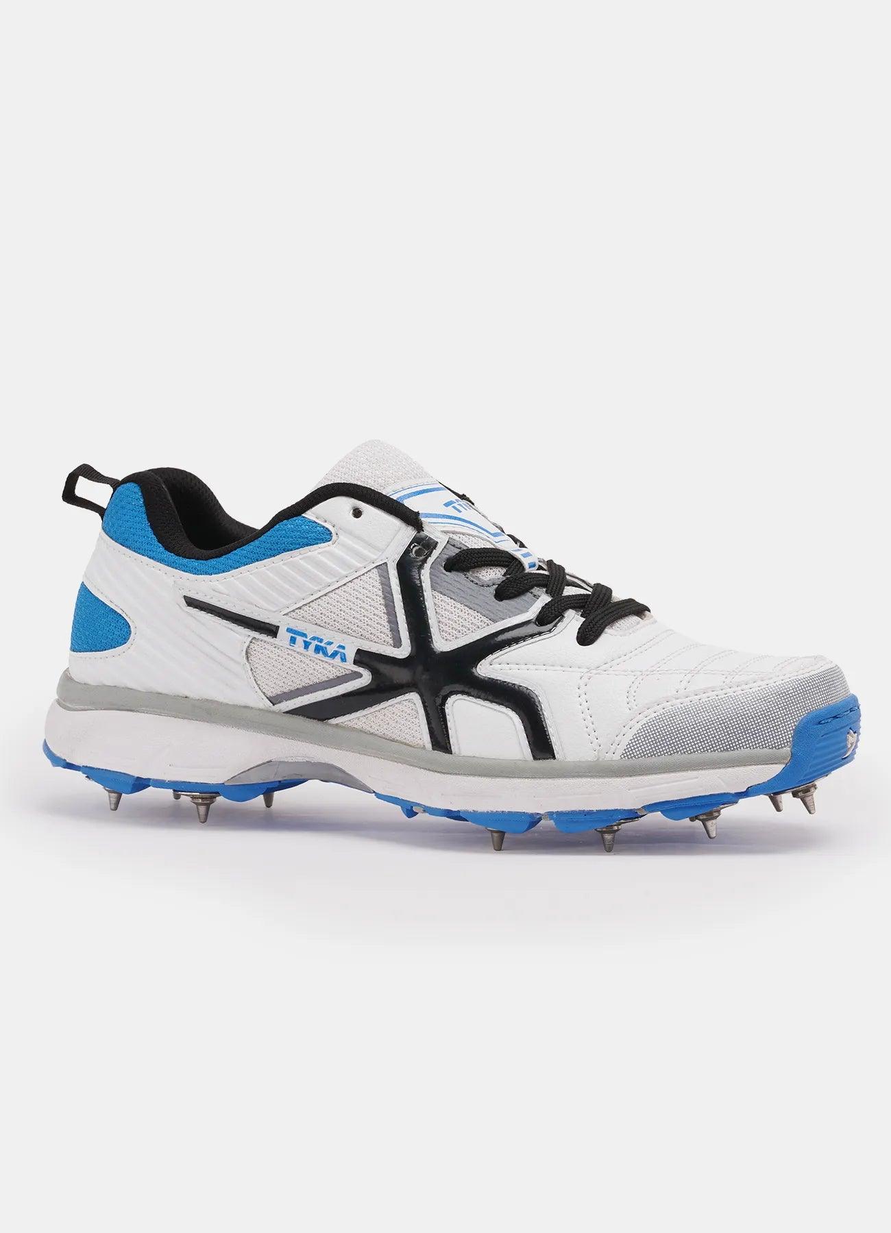FOOTBALL SHOES