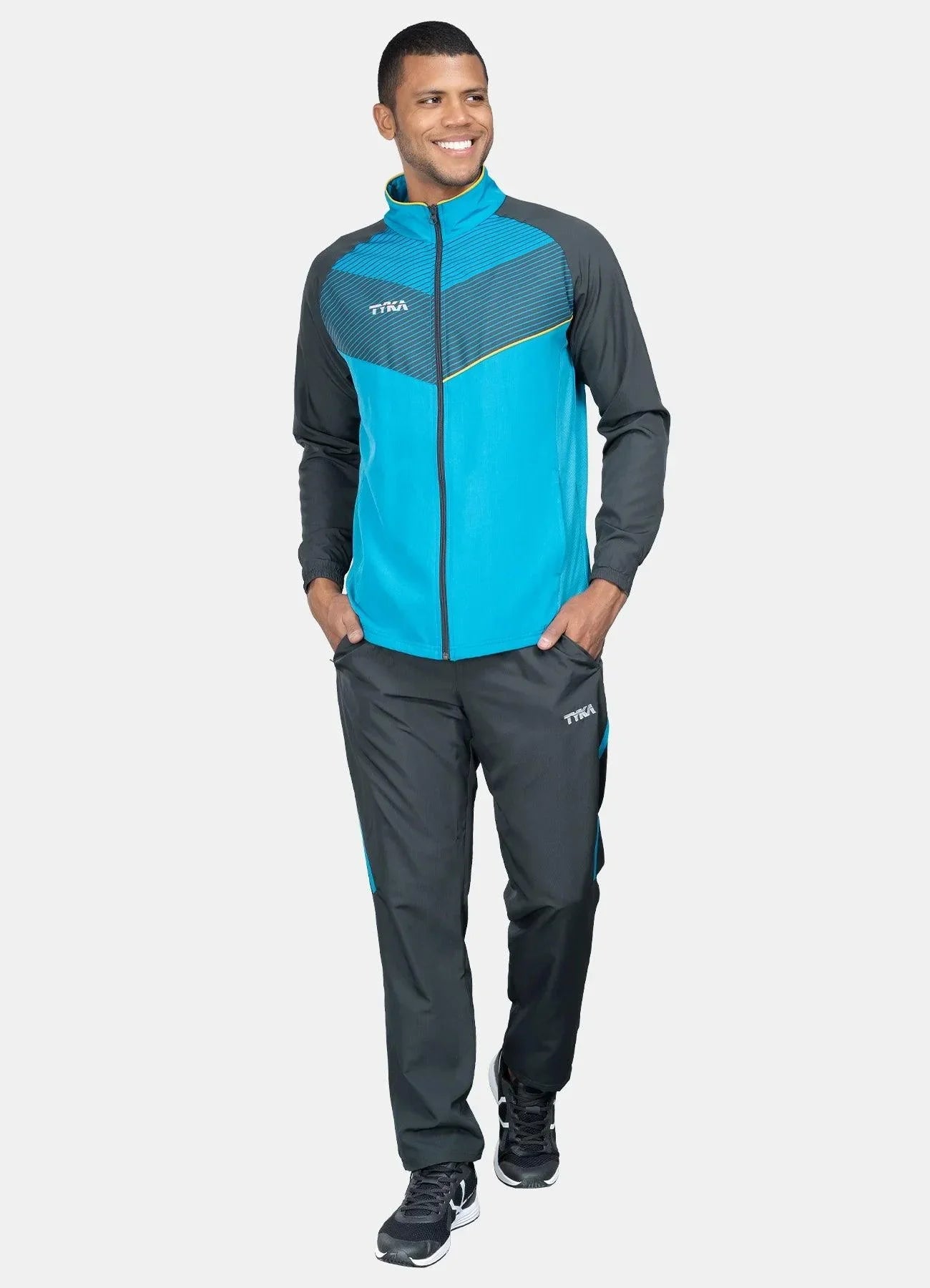 SPORTS WEAR
